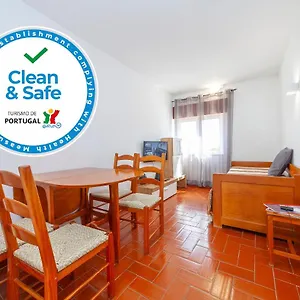 https://heart-of-old-town-apartment.hotelaalgarve.com