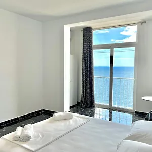 https://redis-seaview-apartments.albaniahotels.org