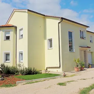https://private-accommodation-kirincic.primorje-gorskikotar.com