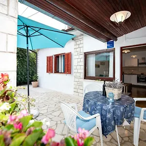 https://apartment-mediteraneo-opatija.primorje-gorskikotar.com